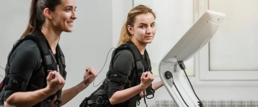Trening EMS czy warto? Odkryj zalety i wady tej metody treningowej